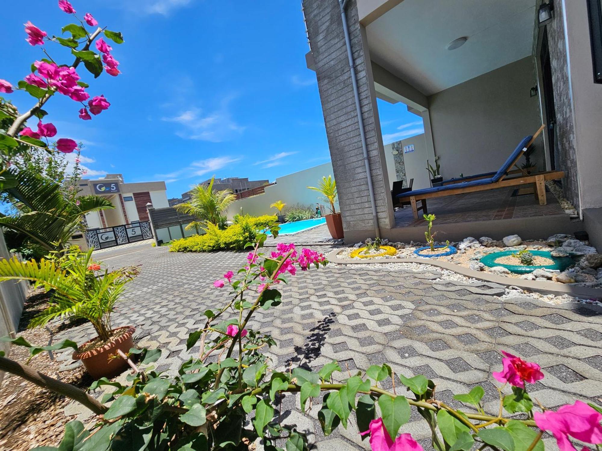 Villa Aahana - Flic En Flac Ngoại thất bức ảnh