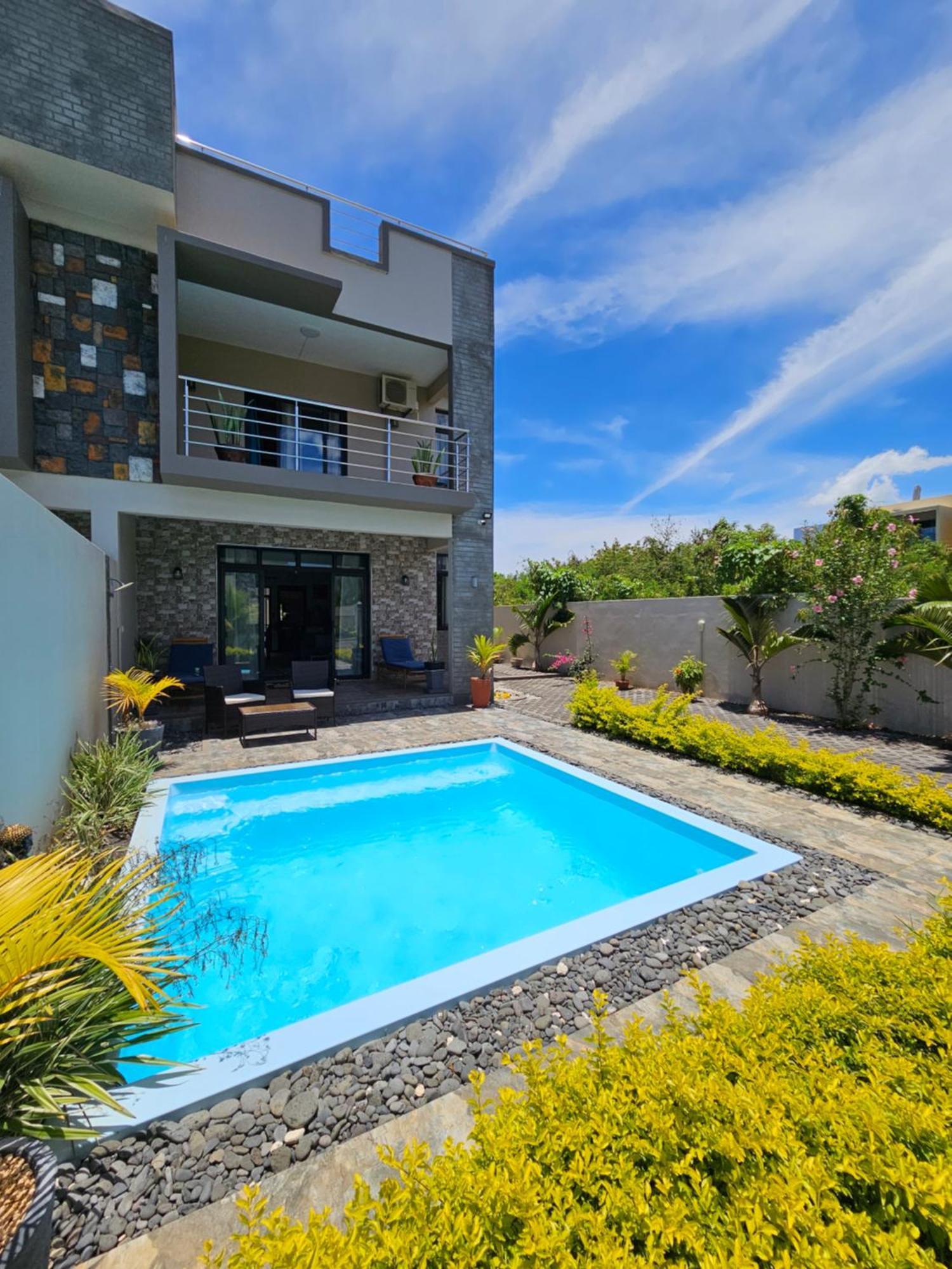 Villa Aahana - Flic En Flac Ngoại thất bức ảnh